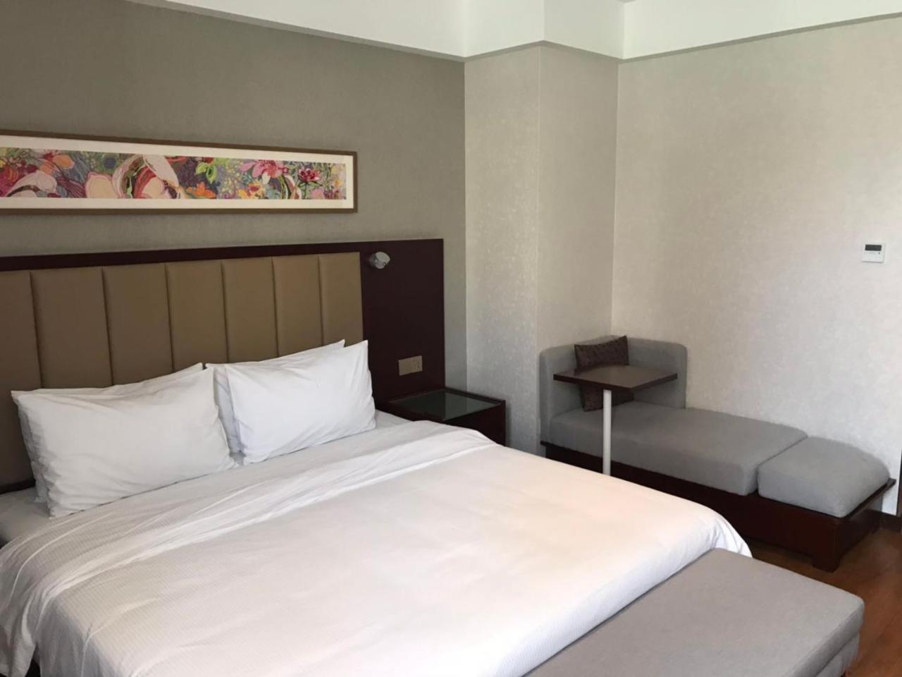 Yitel Hotel เซี่ยงไฮ้ ภายนอก รูปภาพ