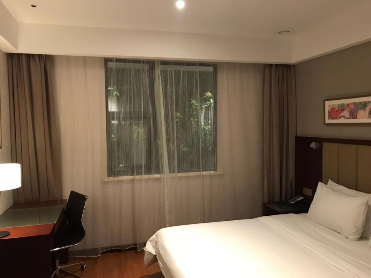 Yitel Hotel เซี่ยงไฮ้ ภายนอก รูปภาพ